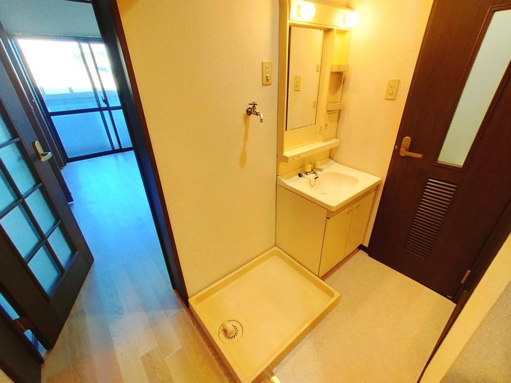 辻産業第10ビルの内装