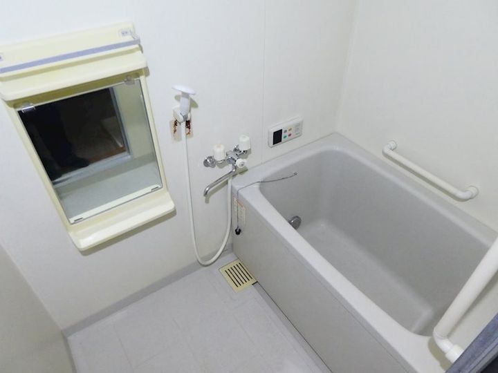 八雲マンションの風呂