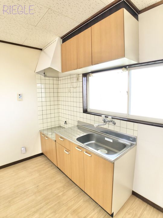 群馬県北群馬郡吉岡町大字陣場(アパート)の賃貸物件のキッチン