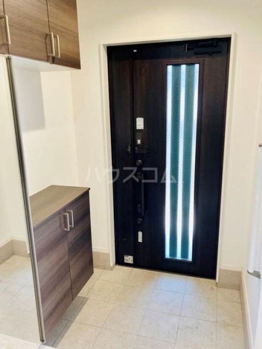 神奈川県海老名市上郷3(一戸建)の賃貸物件の玄関