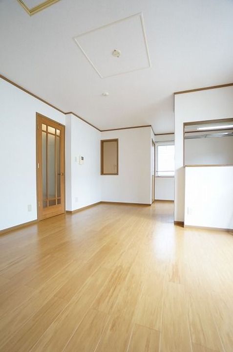 福島県郡山市日和田町字財ノ木原(アパート)の賃貸物件の居間