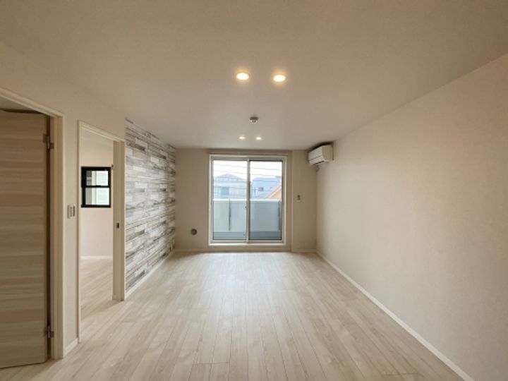 ヴィオラ・ボヌールの居間