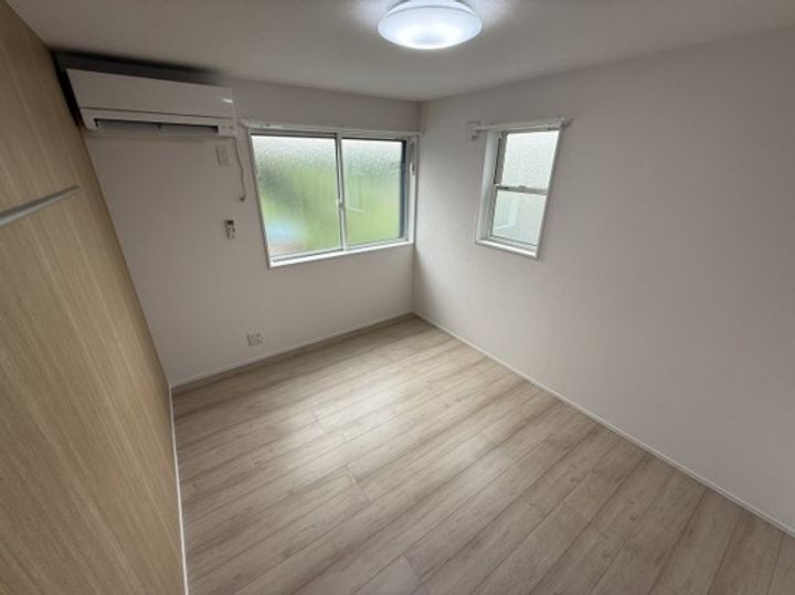 ラピス浜見台の居間