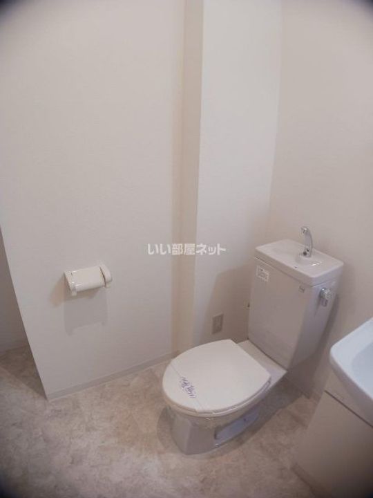 共栄町田ビルの内装