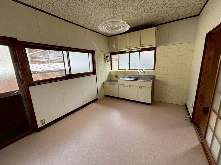 愛媛県西条市大町(一戸建)の賃貸物件のキッチン