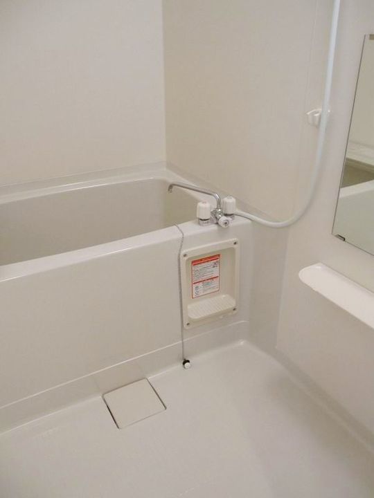 東京都立川市羽衣町2の賃貸アパートの風呂