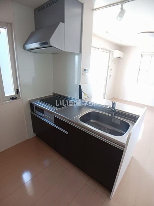 新潟県上越市北本町3(アパート)の賃貸物件のキッチン