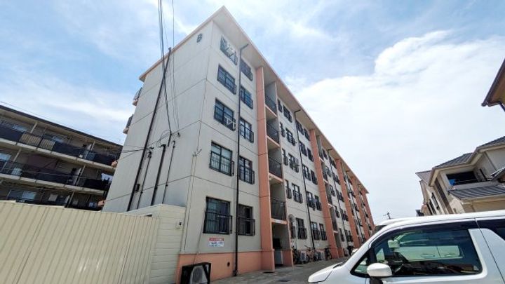 シティハイツ岸和田の外観