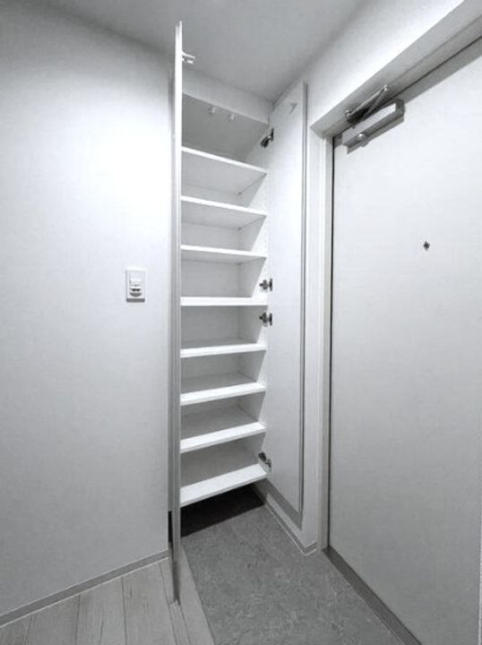 東京都杉並区和泉4(マンション)の賃貸物件の内装