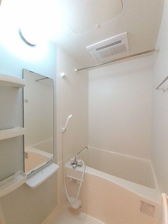 モダン・サニー・レジデンスの風呂