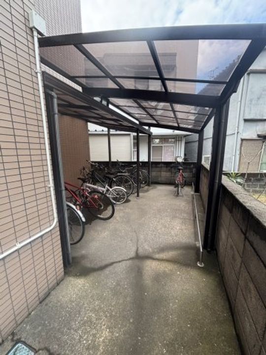 ウイング郡元の地図