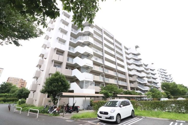 UR八尾若草の外観
