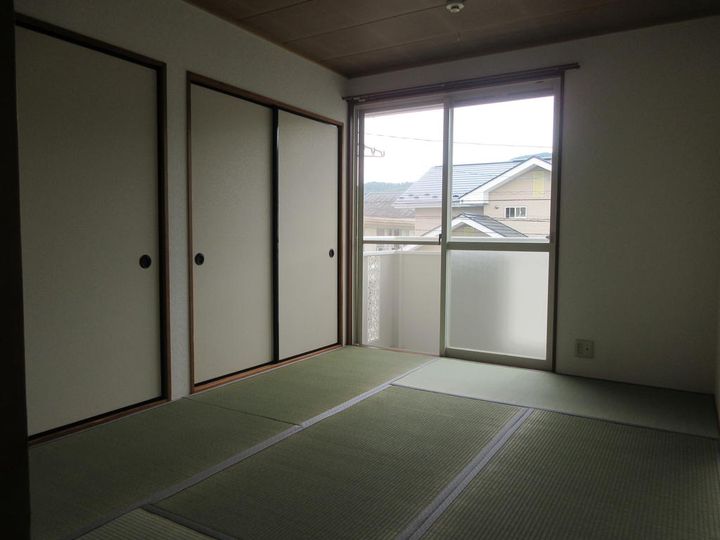 セジュール栗生Bの内装