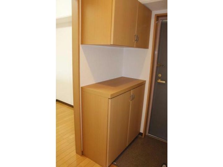 ビューコート久保壱番館の玄関