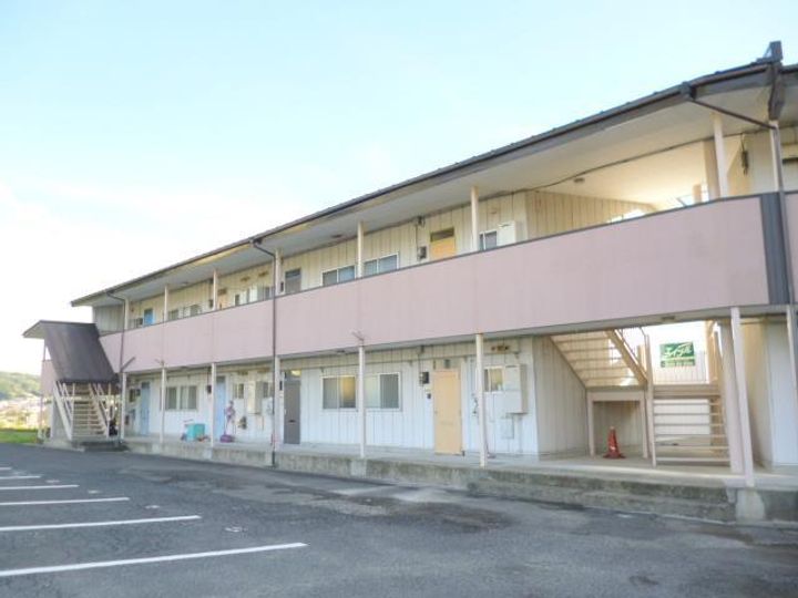 戸崎ハイツ3号棟(B)の外観