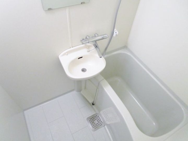 フロレスタ高次の風呂