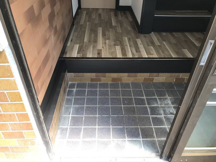 兵庫県姫路市楠町(一戸建)の賃貸物件の玄関