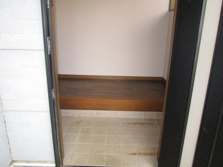 茨城県稲敷郡阿見町大字吉原(一戸建)の賃貸物件の玄関