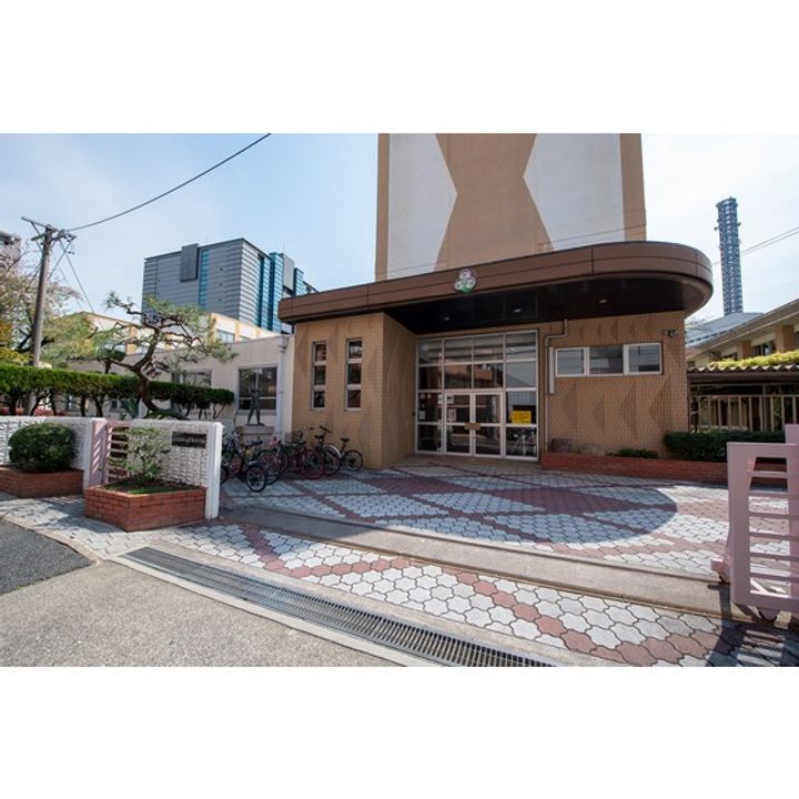 URアーバンラフレ鶴舞公園の周辺