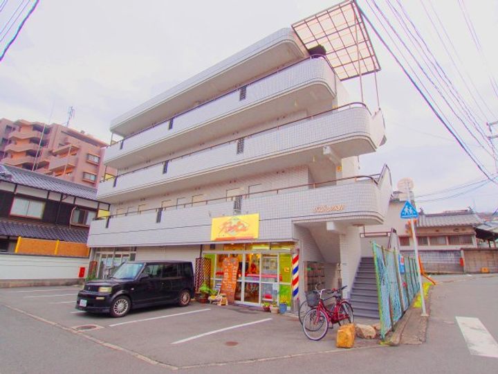 グランドール矢野の外観