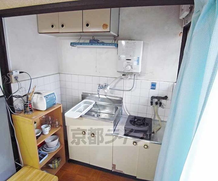 好川荘のキッチン