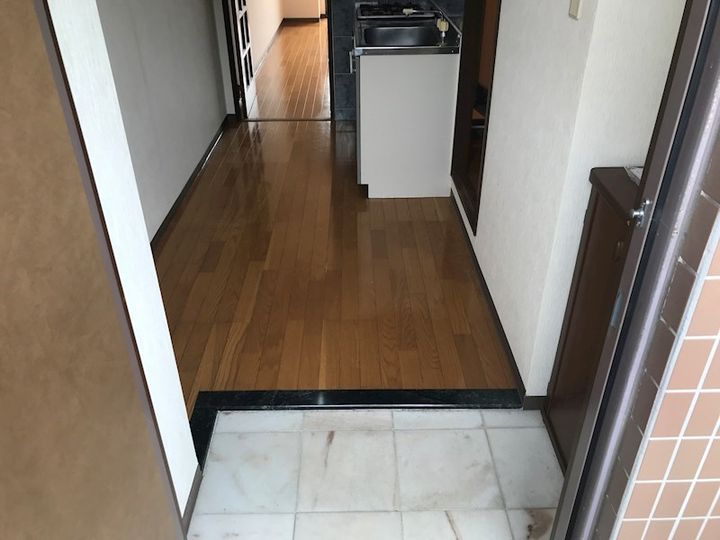 プリムヴェールの玄関