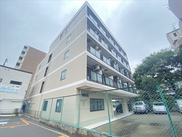 メゾンルミエールの外観