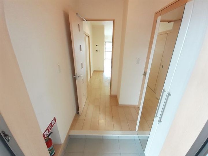 サンクチュアリの玄関