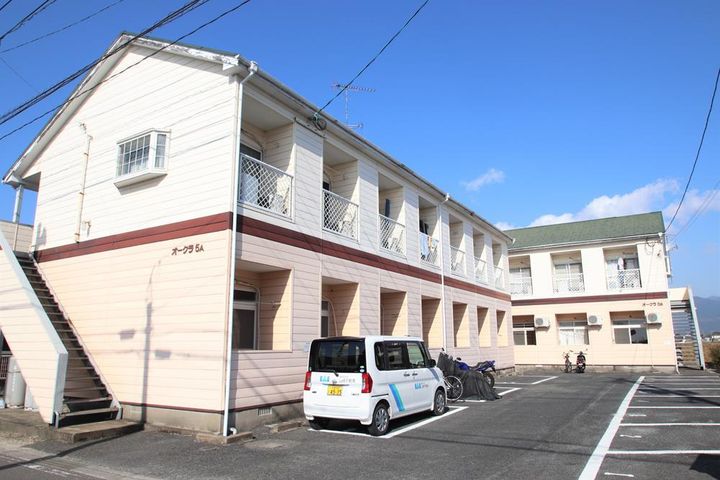 オークラファイブBの外観