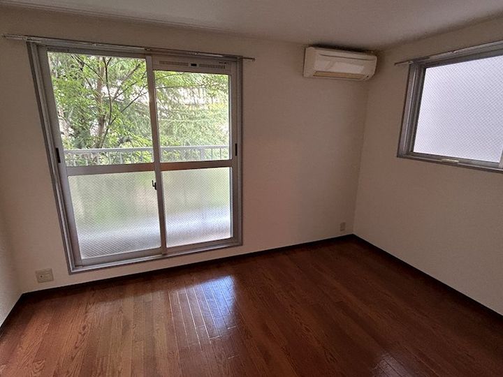 ルビナス竹澤の居間