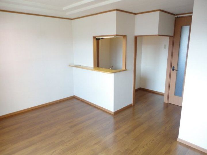 プレステージ佐野の居間