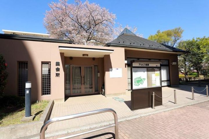 URアルビス鶴瀬の地図