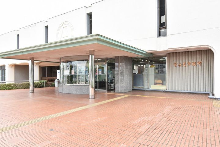 URアルビス鶴瀬の周辺