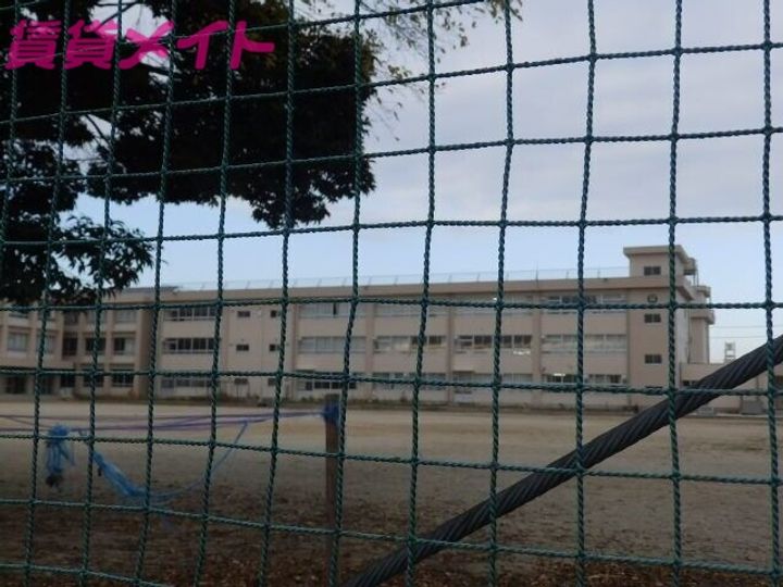 サンシティーB棟の周辺