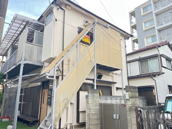 依田荘の外観