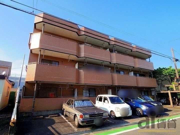 コーポラス新所沢の外観