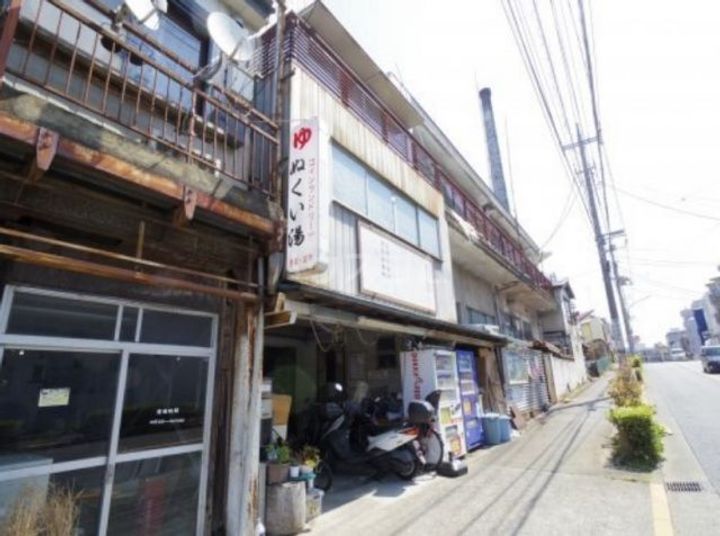 恒栄コーポの外観