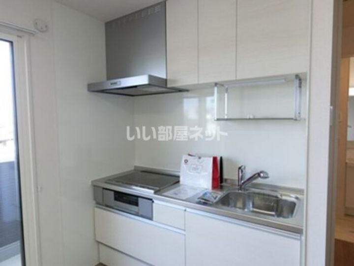 栃木県宇都宮市戸祭4(アパート)の賃貸物件のキッチン