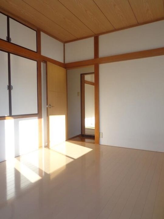 神奈川県座間市南栗原5(一戸建)の賃貸物件の玄関