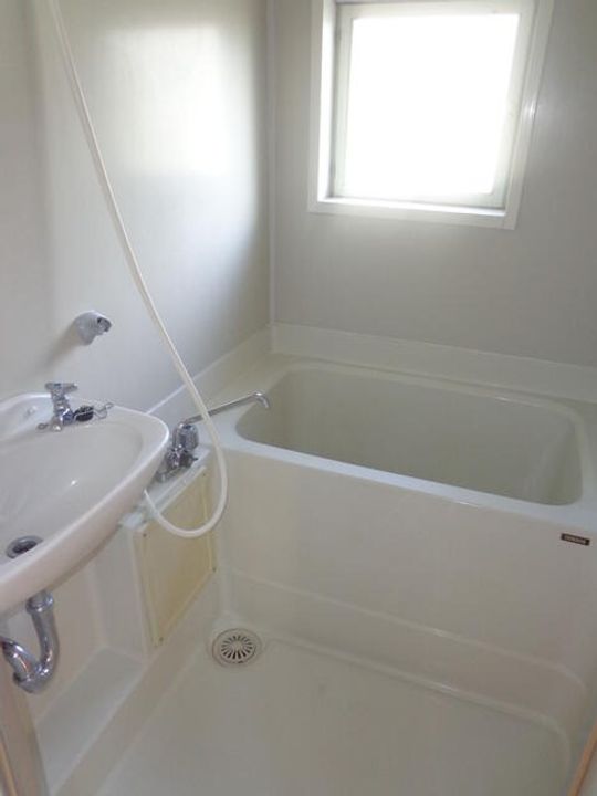 神奈川県座間市南栗原5(一戸建)の賃貸物件の風呂