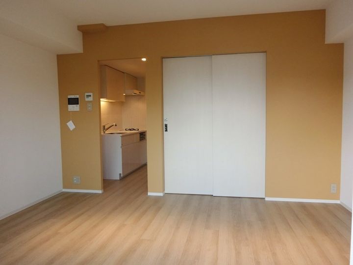 ZOOM日本橋蛎殻町の居間