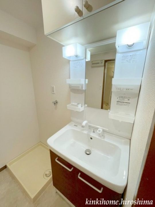 eminare祇園の内装