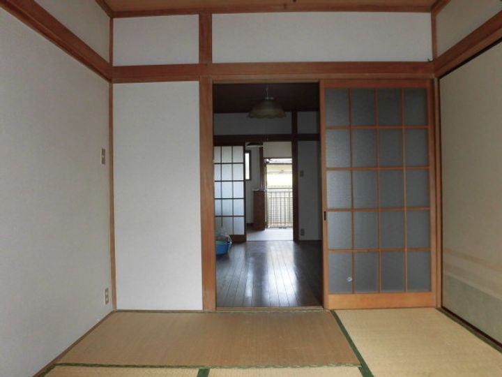 コーポ峰清の内装