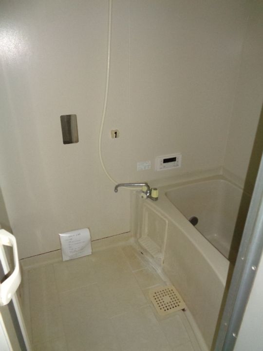 コーポサンフラワーBの風呂