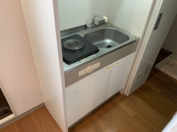 大阪府高槻市高槻町(マンション)の賃貸物件のキッチン