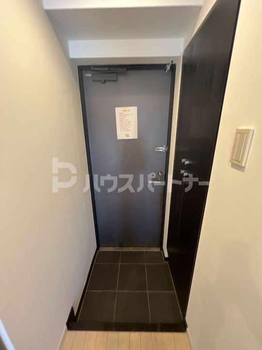 VIA LATTEA志村の玄関