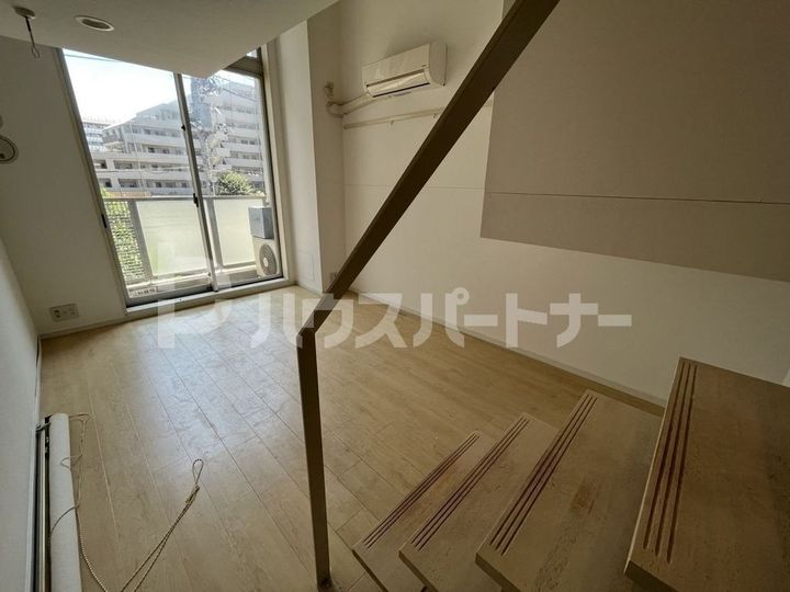 VIA LATTEA志村の居間