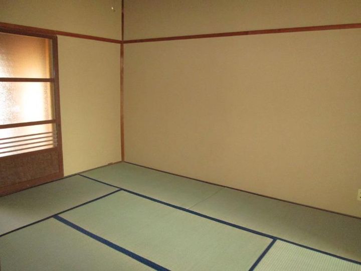 山甚ホームの内装