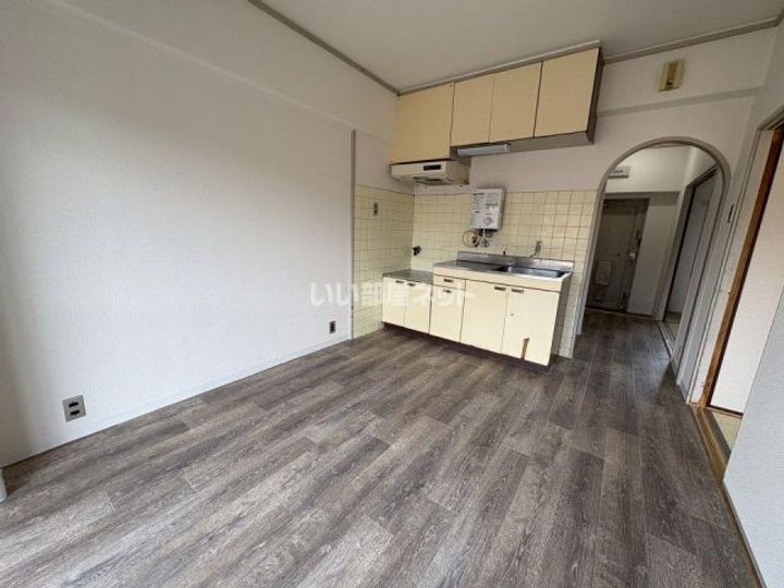 大阪府大阪市鶴見区緑1(マンション)の賃貸物件の居間