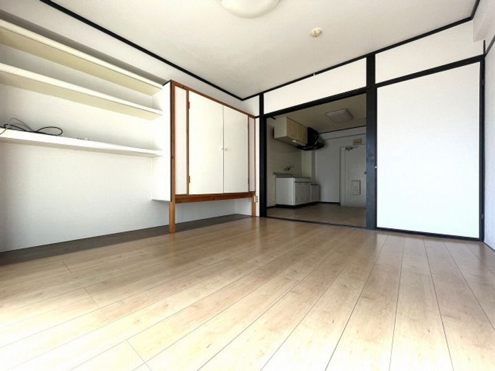 広島県広島市中区鶴見町(マンション)の賃貸物件の居間